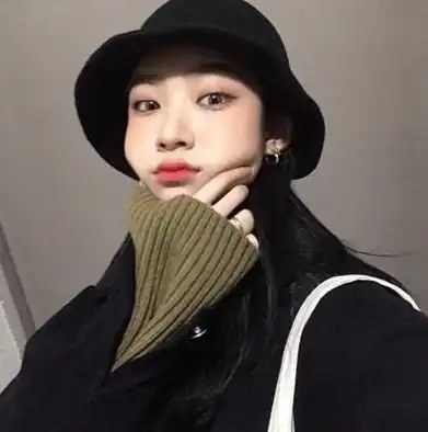 适合发自拍的干净文案