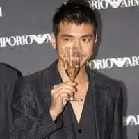 陌陌成熟魅力男人头像高清图片微信头像图片大全