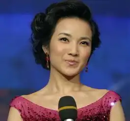 她是央视主持人,曾被传与韩红交往,今丈夫曝光流言不攻自破