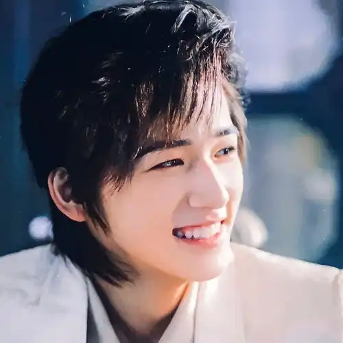 宋亚轩头像小宋老师可帅可甜