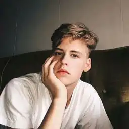 好看的男生头像来了