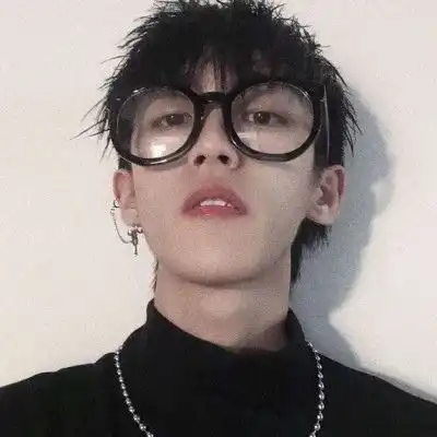 柠七男生头像嘿丫头哥哥在这