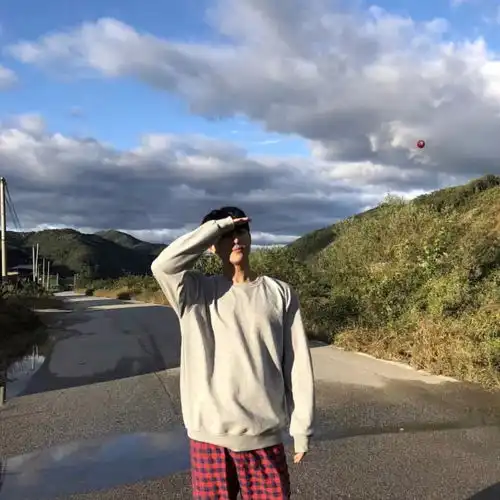 情侣头像,傍大款,是最温柔的劫富济贫方式,想听的土味套路情话