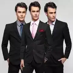 男士西装该怎么搭配这样穿衣,尽显新郎英俊潇洒