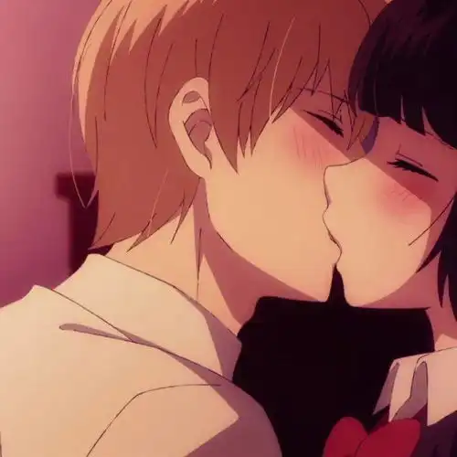 一组甜甜的情侣头像