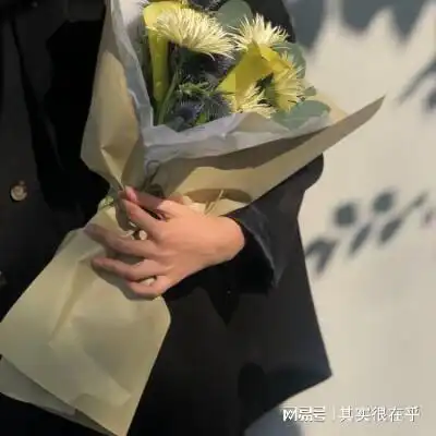 即使受到再大的打击和伤害只要对方低下头来说对不起的样子