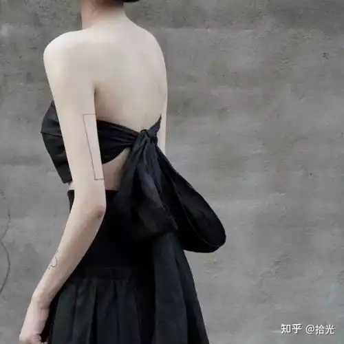 超好看的干净部位女生头像身体部位头像女生黑色御姐头像高冷部位头像女御姐