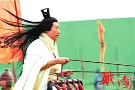 谢霆锋不满儿子没亲人照顾今赴京拒交代家事