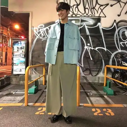 脱衣矮又丑,穿衣高显瘦日本男生的穿衣之道