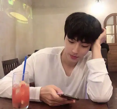 女神降临男二韩书俊壁纸头像黄寅烨又奶又拽的校霸爱了爱了