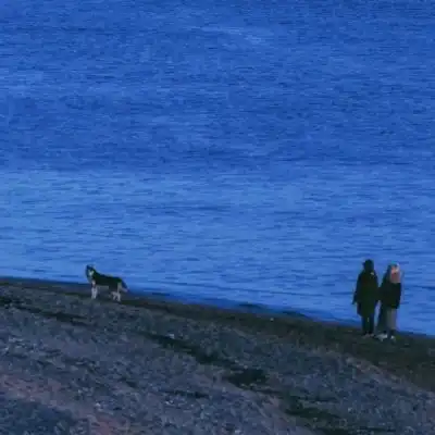 客桥.蓝色系浪漫背景图失而复得风景静物头像我要个性网