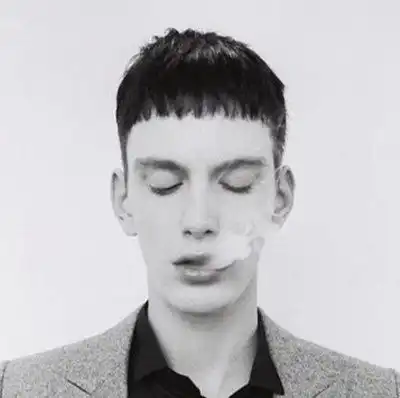 男生好看的短发发型