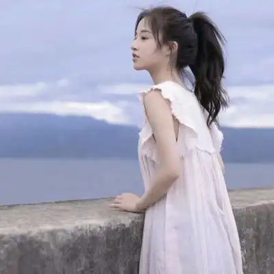 清纯干净女生露脸头像,清纯美女露脸头像图片大全