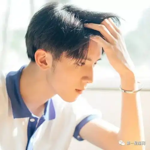 十二星座男哪些行为会让女生觉得男友力爆棚