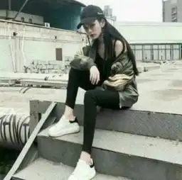 入心的句子你总是在一个人的时候想太多,然后莫名其妙不开心