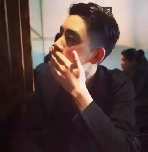 女生最反感的礼物黑名单,网友强颜欢笑的样子像极了爱情