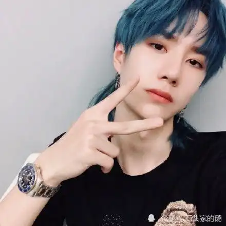 王一博的手好美,灵动十足,不知道有没有上保险呢