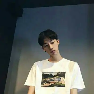 帅气头像男生霸气冷酷黑白头像怕黑没关系以后夜路我陪你走