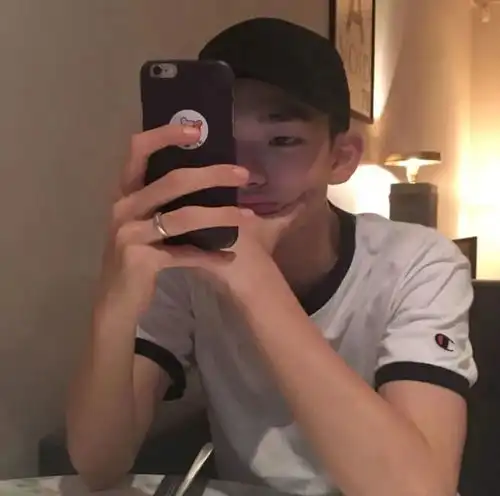 头像丨头像男生丨头像男生成熟背影