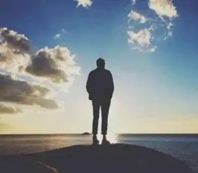 不要想报复性消费,应该想的是报复性存款