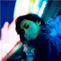 颓废抽烟女生头像,颓废堕落伤感寂寞的女人