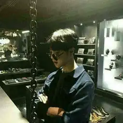 霸气微信头像熟男90后专属最烦别人说我一夜暴富