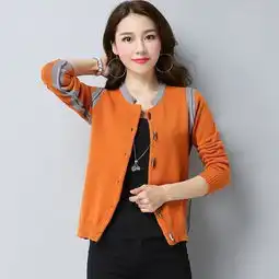 妈妈太会打扮了,38岁还穿的像少女,一点儿没有中年人的样子