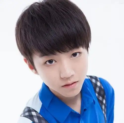 王俊凯这个发型叫什么,剪的时候怎么给理发师说