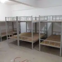 江西中小学课桌椅铁架床厂家南昌食堂餐桌椅公司员工宿舍床办公家具定制图片大全