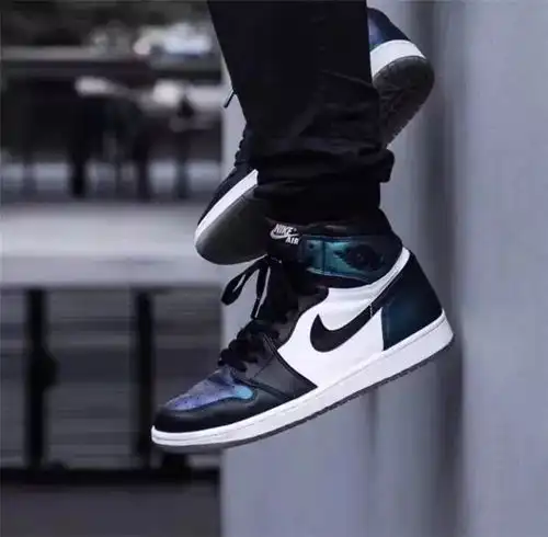 惊天级别,11色齐发性价比无敌,真标头层牛皮外场内场实战压马路随便穿男女情侣款经典运动鞋