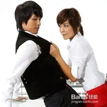 被女同事暗恋,怎么办