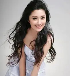 9款时尚长卷发发型魅力and气质指数飙升