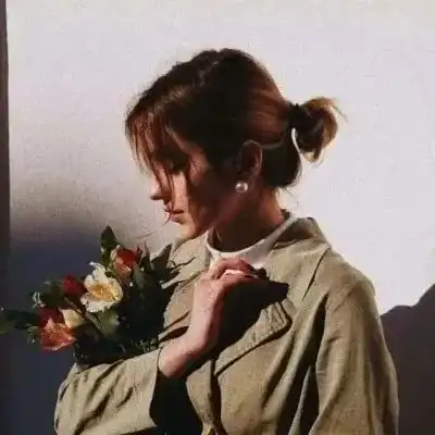 头像心里藏着小星星