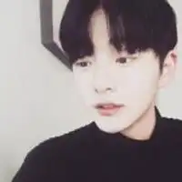 微信男生动漫中分头像微信头像图片大全