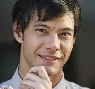 什么面相的男人最会疼女人