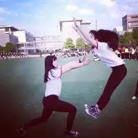 qq头像久伴i女生