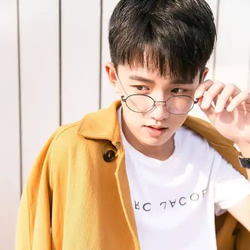 12星座女喜欢的男生