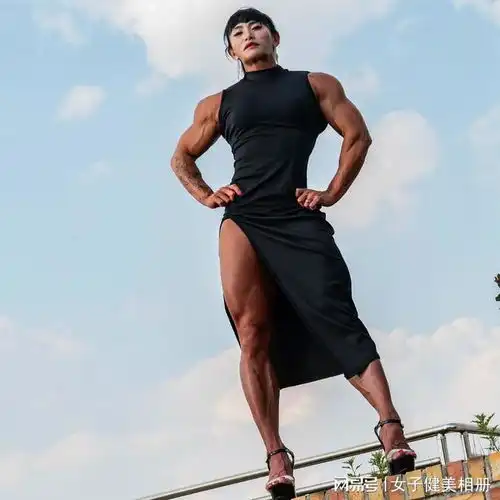 强悍体格带来压迫感大码围度的韩国肌肉女巨兽chunrikim