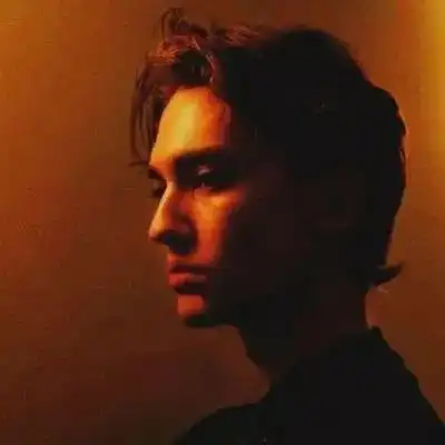 搞怪的欧美男生头像