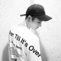 qq头像初中学生男生