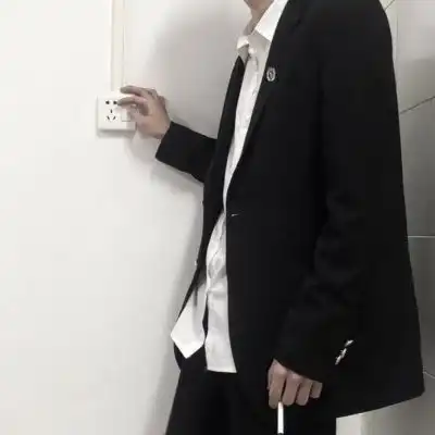 每日头像男生真人