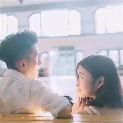 情侣头像愿我喜欢的人此生,平安qq情侣头像我要个性网