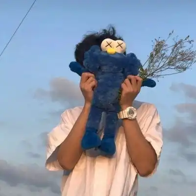 不为往事扰,余生只愿笑男生头像我要个性网