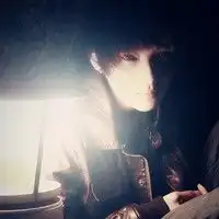 28岁男人的帅气照片微信头像图片大全