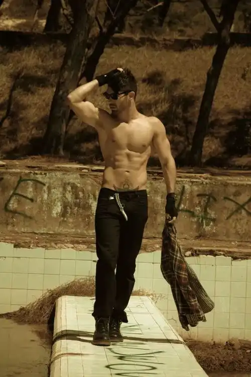 巴西摄影师victor作品badboy坏男孩的世界