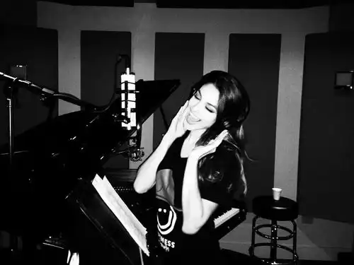 她曾因太美而抑郁,如今成宇宙第一直男杀手,ins狂撩100万粉