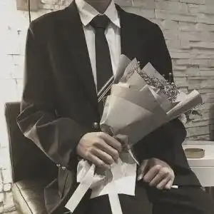 头像人和人刚认识最好