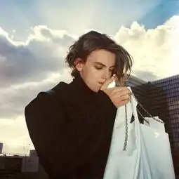 每日头像好看的欧美风女生头像和男生头像