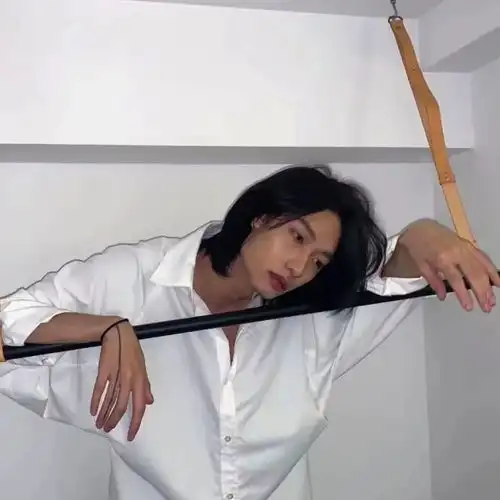 网易云音乐热评和男生头像