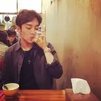 不想要你说什么誓言.只想让你在qq男生头像我要个性网